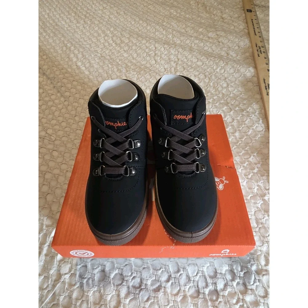 Toddler Boots Style Shoes,‎ Brand New In BOX Oophies Hudson Size 11Y